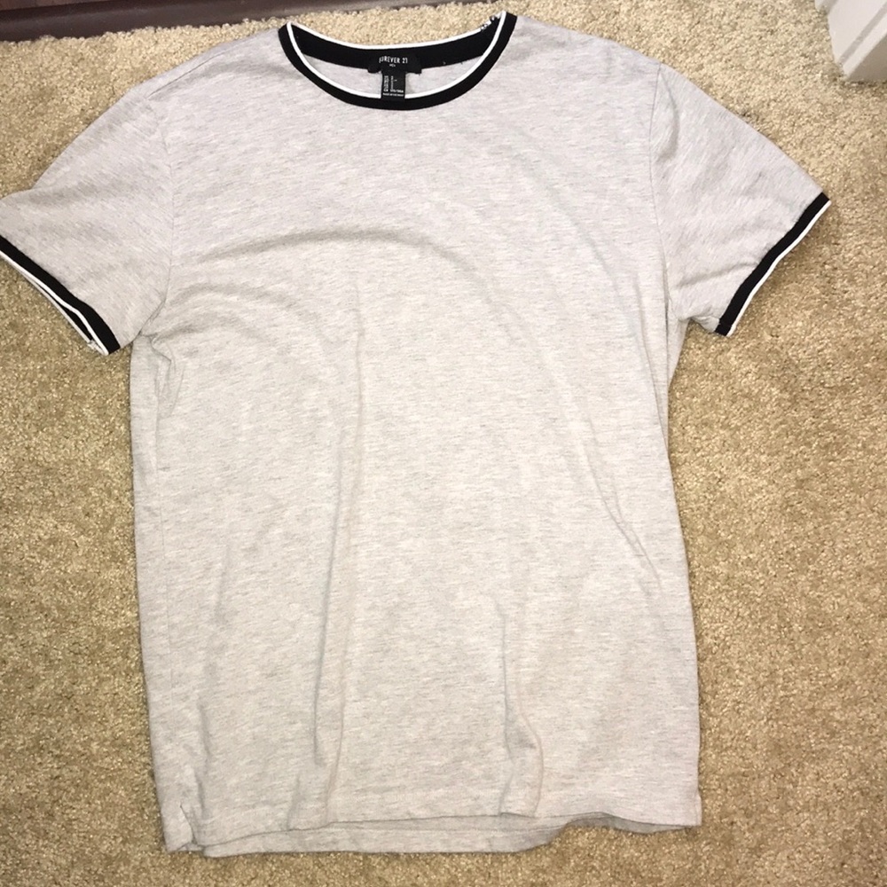 Forever 21 gray t-shirt